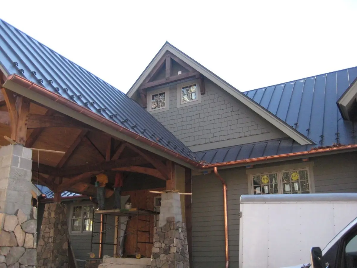 Craftsman Roofing team delivering quality roofing work in Bowers